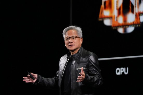 国家允许配资的公司 英伟达CEO黄仁勋：预计欧洲AI算力将在未来两年增长10倍